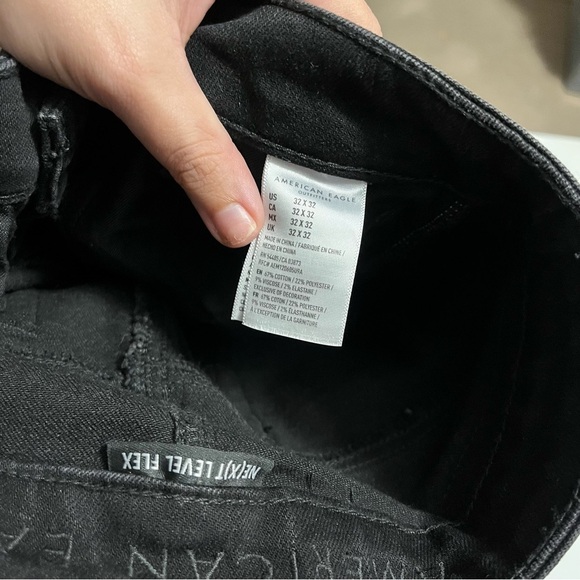 American Eagle AE X Young Money Collab Black Distressed Jeans Men’s 32x32 A2 - Picture 6 of 6
